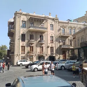 Delux Duplex In Old City Апартаменты